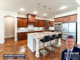 Home for Sale in Prosper, TX! Discover Your Ideal Luxury Residence in the Willow Ridge Neighborhood!